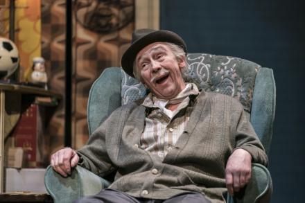 Paul Whitehouse To Play Grandad In Only Fools Tour