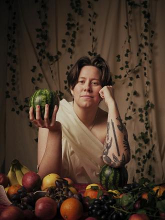 Review: Edinburgh Fringe 2025 – Chloe Petts: Big Naturals, Pleasance Courtyard