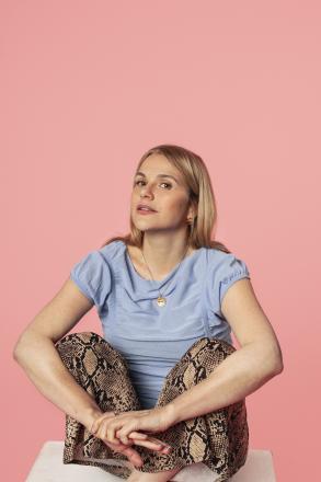 Edinburgh Fringe 2026: Rarely Asked Questions – Davina Bentley Edinburgh Fringe 2026: Rarely Asked Questions – Davina Bentley