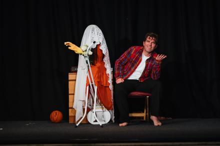 Jody Kamali Takes His Ironing Board On Tour Jody Kamali Takes His Ironing Board On Tour
