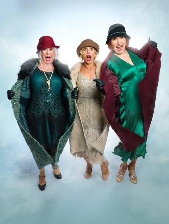 Video: Fasinating Aida – Their Rudest Christmas Song Ever Video: Fasinating Aida – Their Rudest Christmas Song Ever