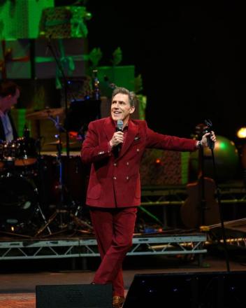 Rob Brydon Announces Christmas Show Tour