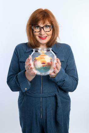 Edinburgh Fringe 2024 Review: Nina Gilligan – Goldfish, Just The Tonic, Nucleus