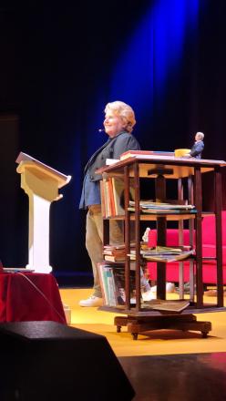 Sandi Toksvig Goes Back On Tour Sandi Toksvig Goes Back On Tour