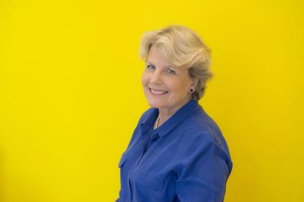 sandi toksvig Sandi toksvig