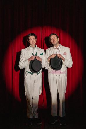 Review: Edinburgh Fringe 2025 – The Burton Brothers: 1925, Crate At Assembly George Square 