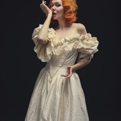  Elf Lyons IS The Woman on the Edge To Run In New York and London