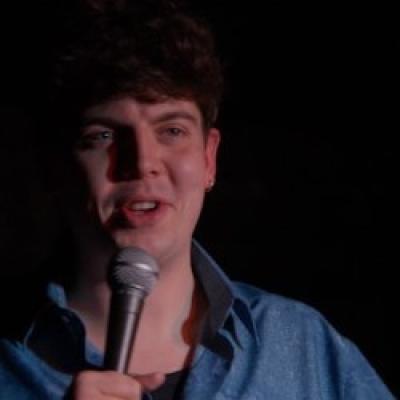 Edinburgh Fringe Review: Ed Night – We'll Be Alright, Darling, Monkey Barrel 1 at Monkey Barrel Comedy