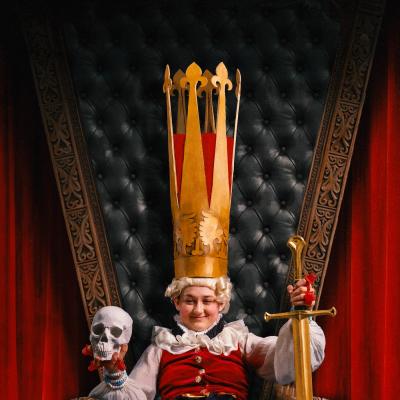 Edinburgh Fringe Review: Lil Wenker – Boyking, Pleasance Courtyard