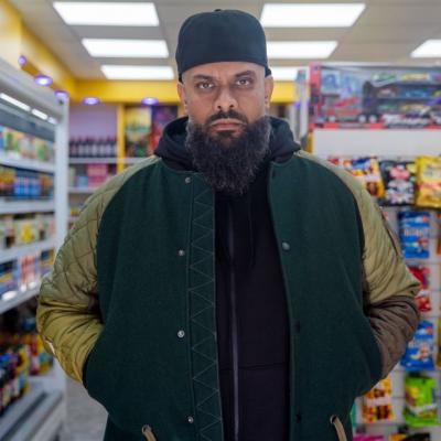 Filming Starts On Final Series Of Man Like Mobeen