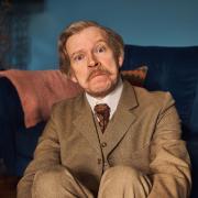 Interview: Robert Webb On Reuniting With David Mitchell for New Sketch Show