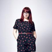 News: Angela Barnes To Do Charity Sit Up Marathon