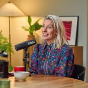 Sara Pascoe Discusses Comedy, Food And Her New Series Zero Stars