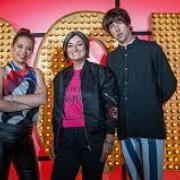 Why Zoe Lyons Is Wearing A Wig 