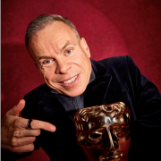 Warwick Davis to Receive Bafta Fellowship